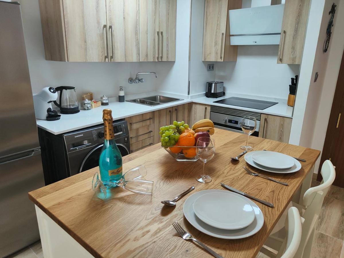 City Central Apartment With Large Patio By Namaste Elite Торремолинос Экстерьер фото